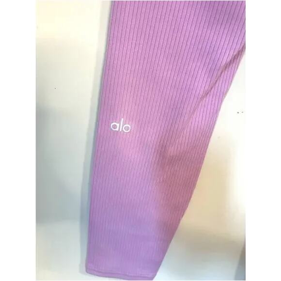 Alo Yoga Seamless High-waist Ribbed Legging 7/8 in Lavender sz. S - Picture 5 of 6